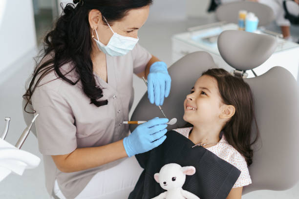 Best Emergency Dentist for Knocked-Out Tooth in Felton, DE